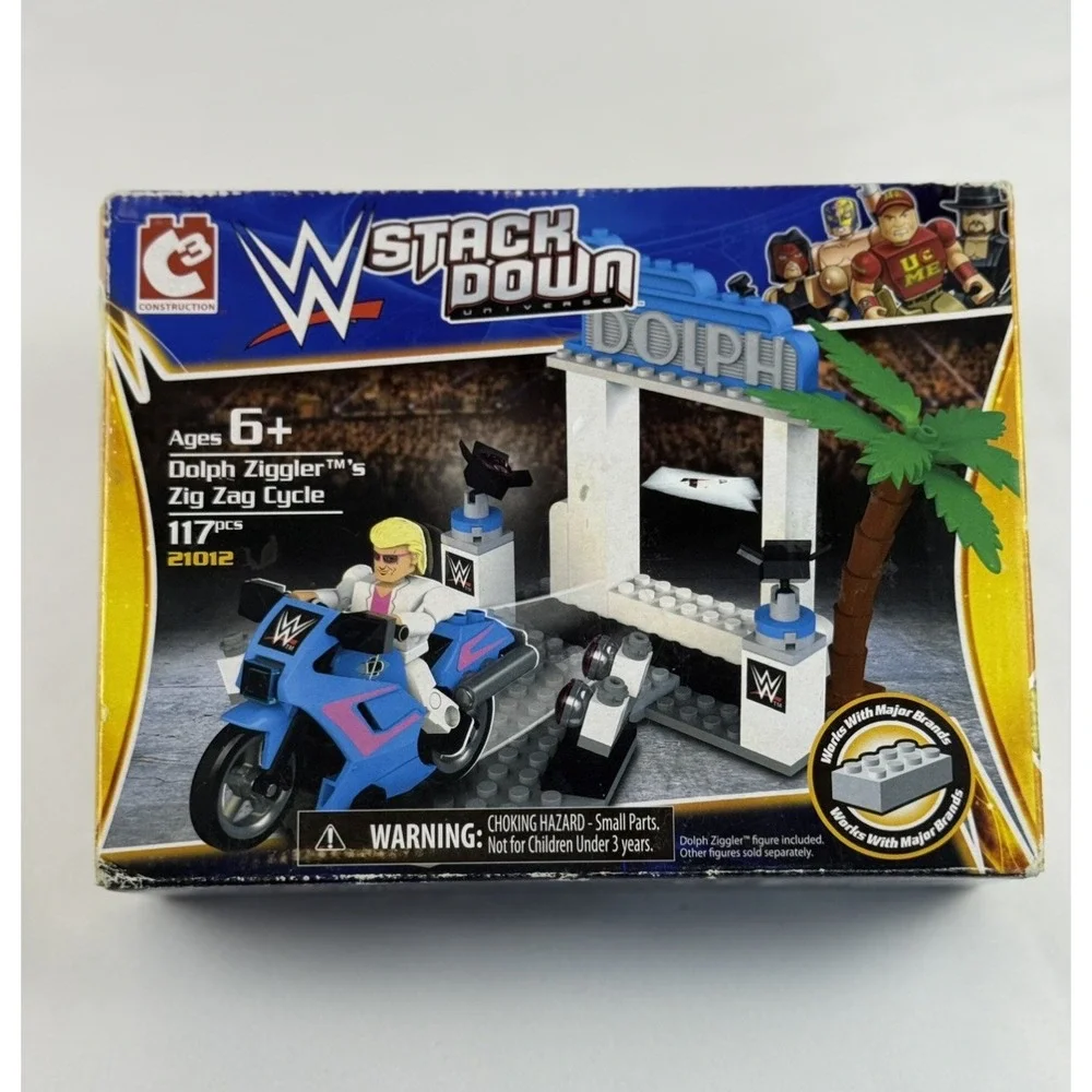 WWE C3 Construction Dolph Ziggler Zig Zag Cycle Stack Down 117 pcs Toy 21012 NIB